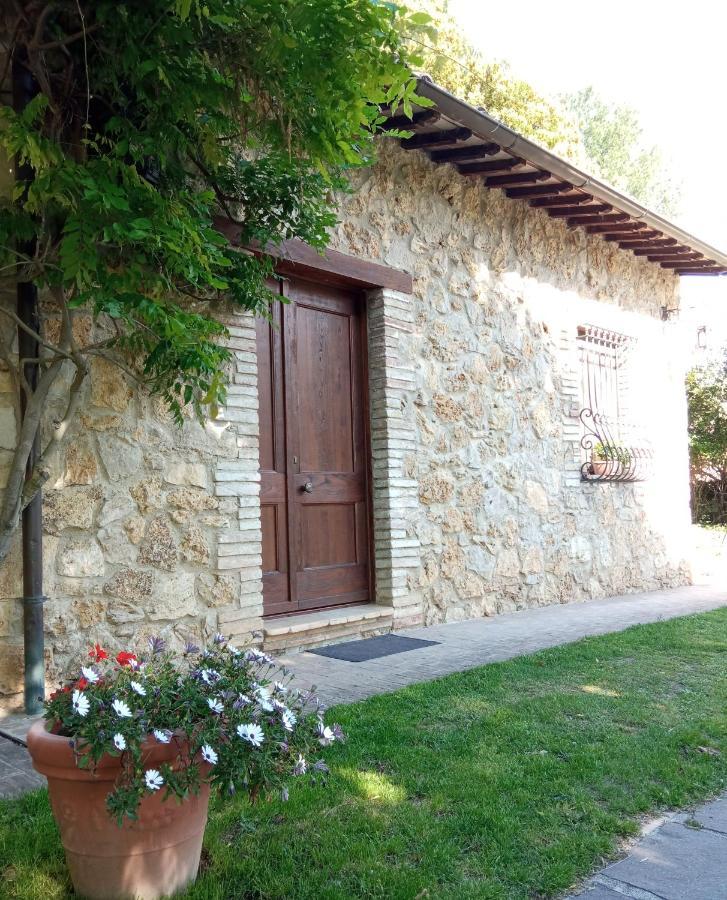 All'Ombra Di San Damiano Asís Exterior foto