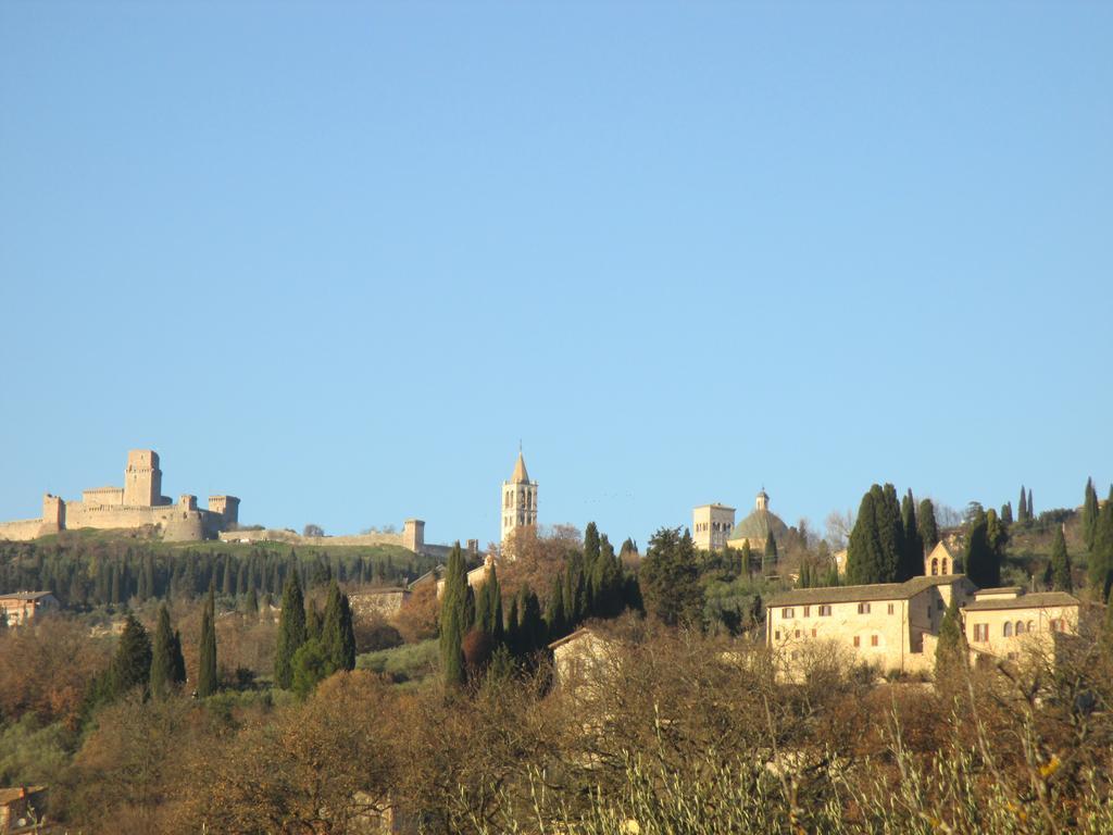All'Ombra Di San Damiano Asís Exterior foto